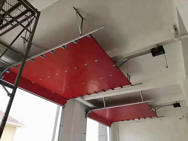 隆德工业翻板门 隆德工业翻板门