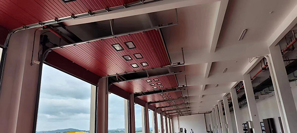 隆德工业翻板门 隆德工业翻板门