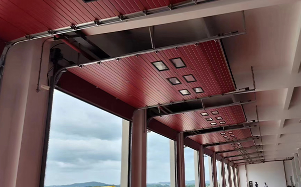 隆德工业翻板门