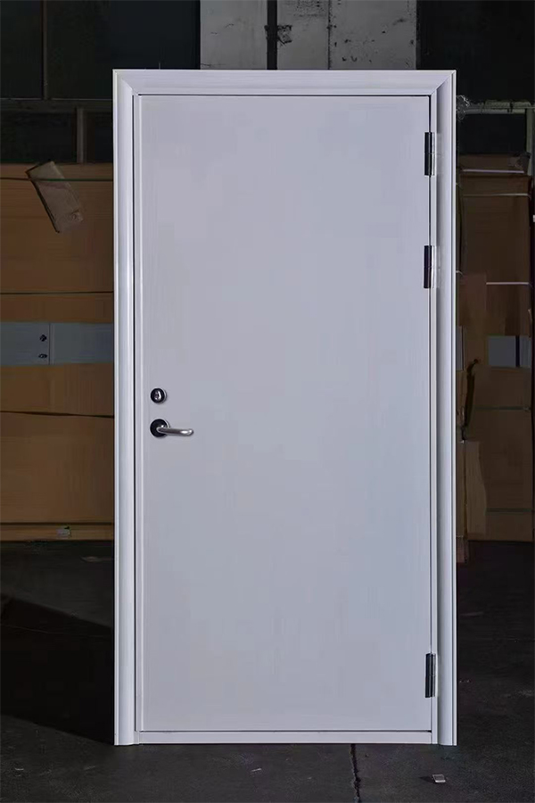 社区活动中心加装隆德防火门保障居民安全